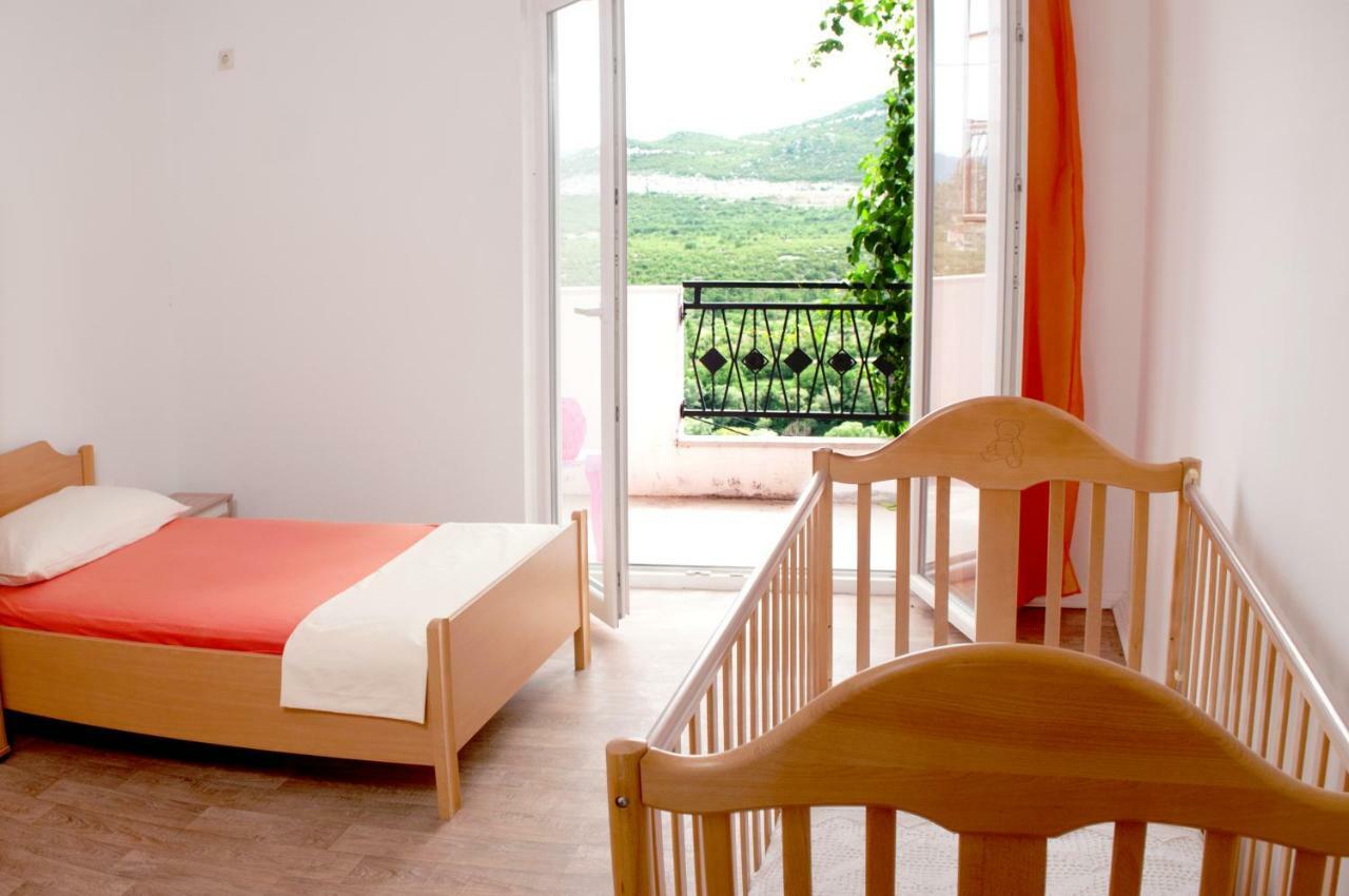 Apartment Kraljevic Blato na Cetini Luaran gambar