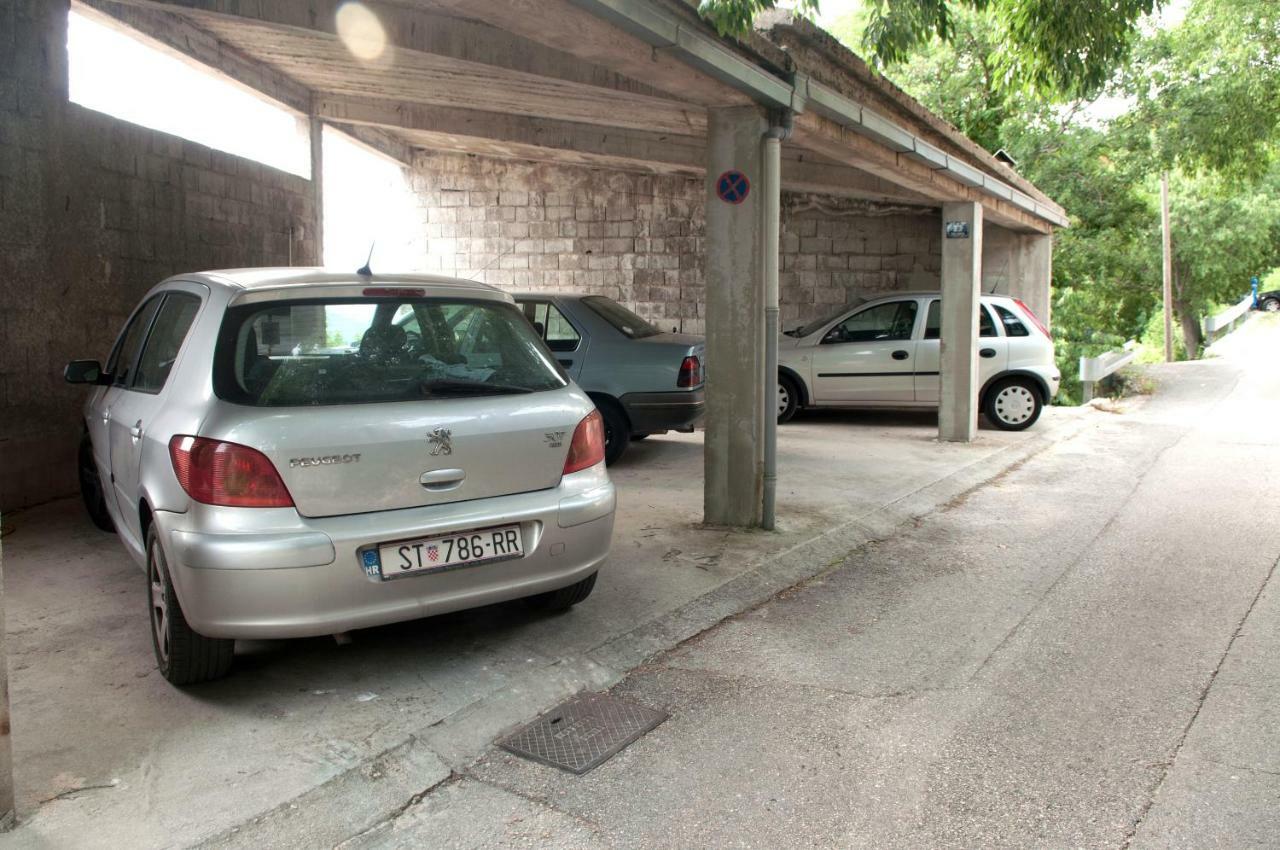 Apartment Kraljevic Blato na Cetini Luaran gambar