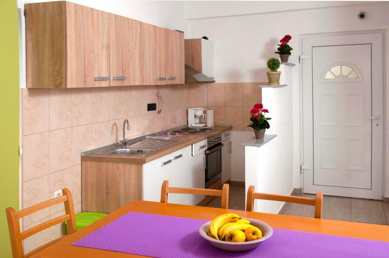 Apartment Kraljevic Blato na Cetini Luaran gambar